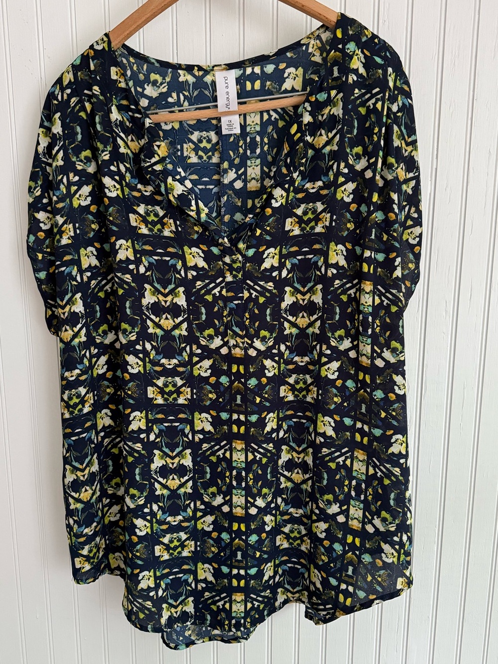 Pure Energy Floral Blouse Size 1X